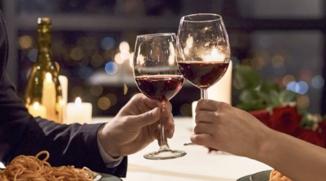 5 Romantic Anniversary Ideas with a Limo Service